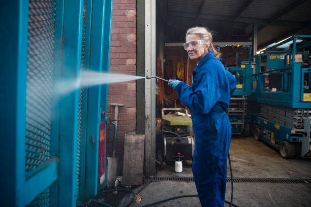 Best Post-Construction Pressure Washing  in Waunakee, WI
